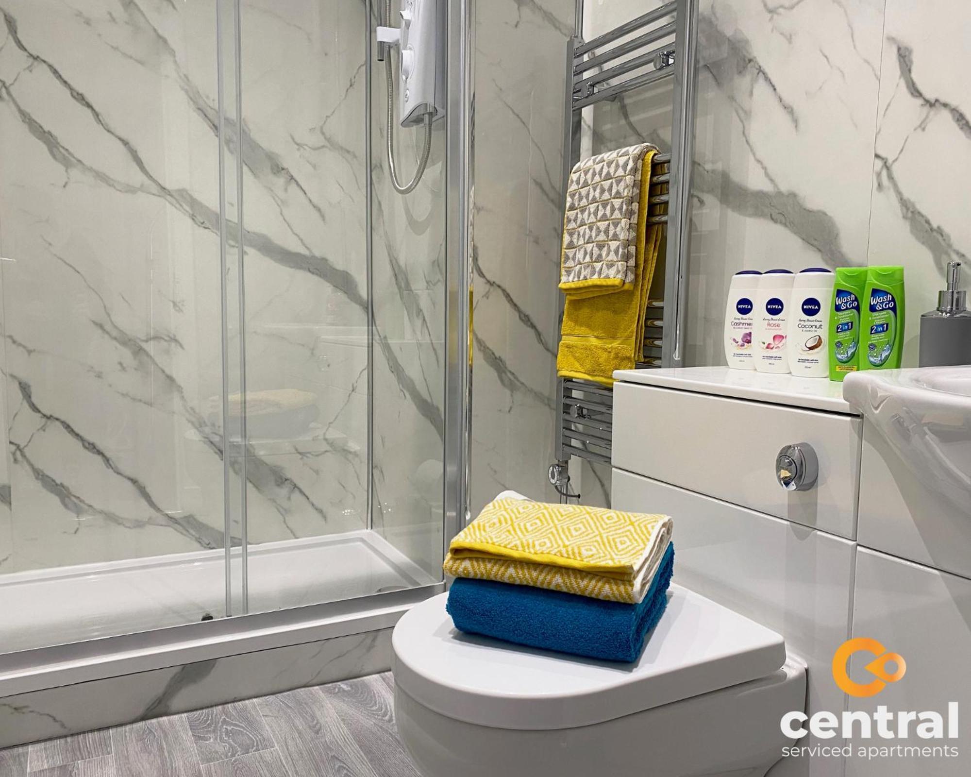 Central Serviced Apartments - Cosy 1 Bedroom - Modern - Close To Transport Links - Quiet Neighbourhood - Fast Wifi - Fully Equipped - Smart Tvs In All Rooms - Monthly Stays Welcome - Free Street Parking - Ideal Relocation To Dundee Accommodation Exteriér fotografie